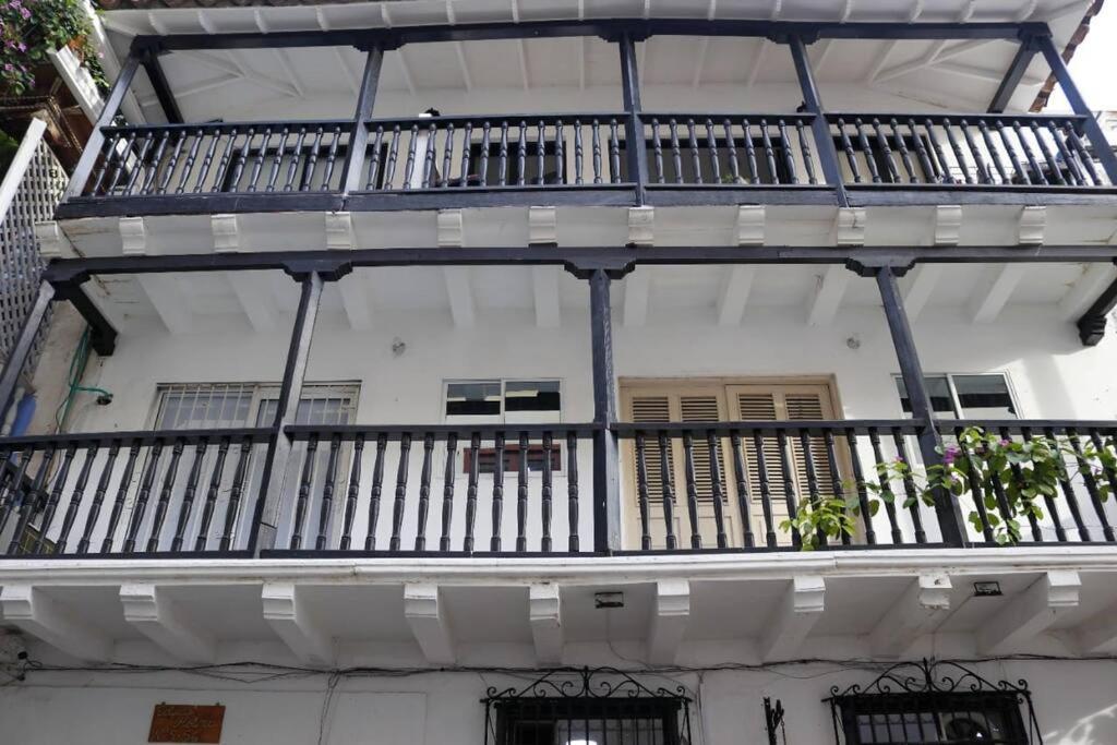 Apartamento Centro Histórico 101b * Cartagena